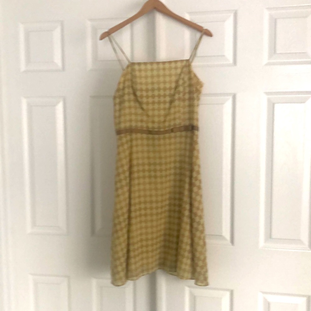 ABS by Allen Schwartz Yellow and Tan Sundress with Spaghetti Straps. Women’s 6